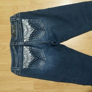 Miss Me Skinny. Size 30